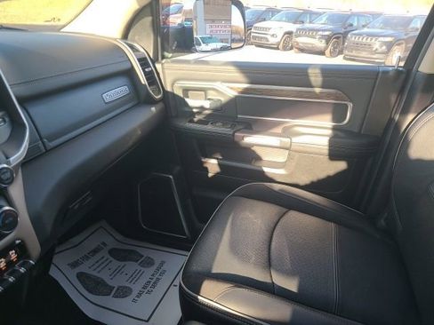 Used 2019 RAM 2500 Laramie image 19