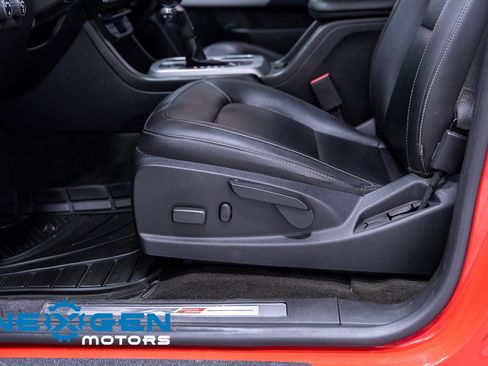 Used 2018 Chevrolet Colorado ZR2 image 25