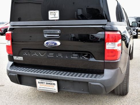 Used 2022 Ford Maverick XL image 9