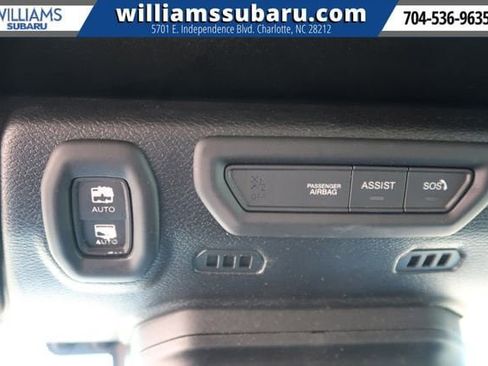 Used 2021 Jeep Wrangler Unlimited Sahara image 30