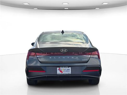 New 2025 Hyundai Elantra Limited image 7
