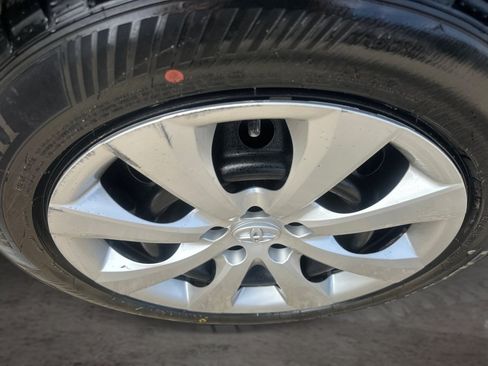 Used 2024 Toyota Corolla LE FWD image 16