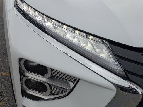 New 2025 Mitsubishi Eclipse Cross AWD image 9