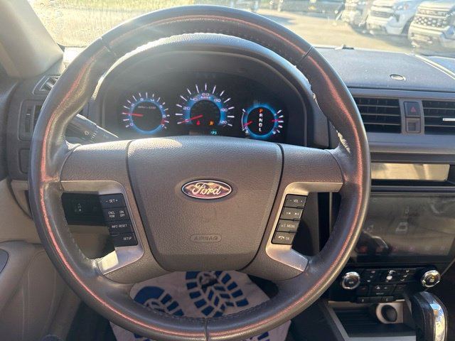 Used 2010 Ford Fusion SEL FWD image 22