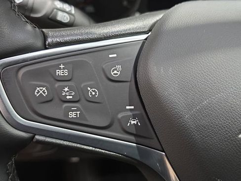 Used 2023 Chevrolet Equinox LT image 19