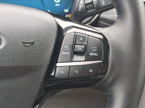 Certified 2023 Ford Escape Platinum AWD/4WD image 18