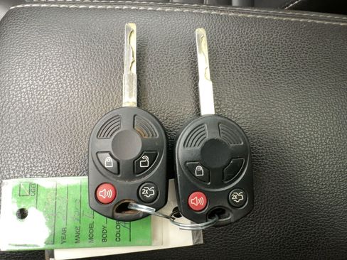 Used 2018 Ford Escape SEL image 29