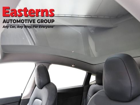 Used 2020 Tesla Model Y Long Range image 31