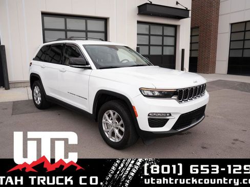 Used 2023 Jeep Grand Cherokee Limited AWD/4WD image 1