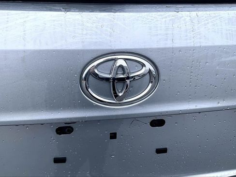 Certified 2024 Toyota Highlander LE AWD/4WD image 31