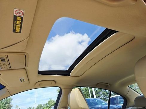 Used 2010 Honda Accord EX-L image 6