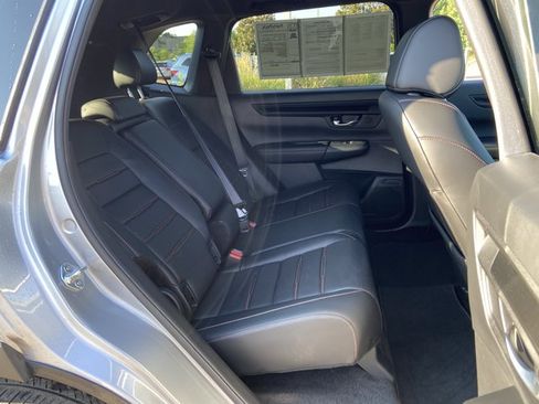 Used 2025 Honda CR-V Sport-L image 12