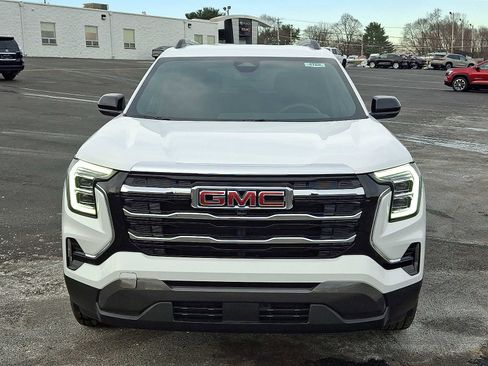 New 2026 GMC Terrain Elevation w/ Elevation Premium Package image 2