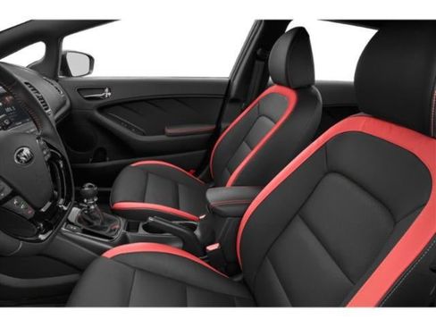 Used 2018 Kia Forte LX w/ LX Rear Camera Package image 9