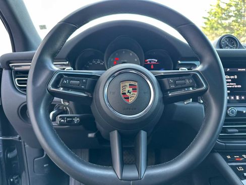 Used 2025 Porsche Macan S image 25
