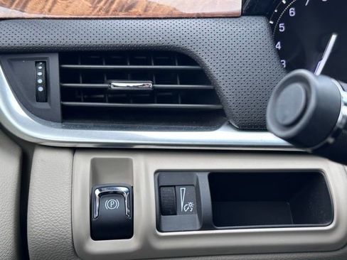 Used 2018 Cadillac XTS Luxury w/ Driver Awareness Package image 16