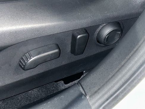 Used 2020 Subaru Outback Limited w/ Popular Package #2 image 36