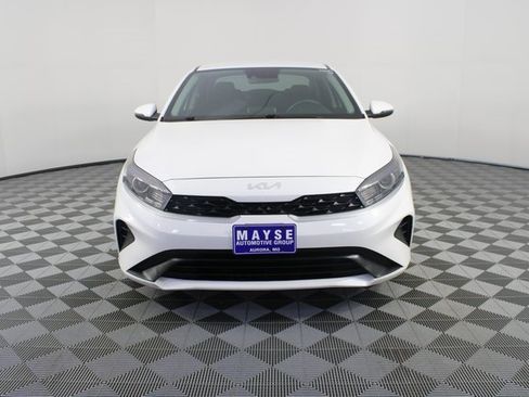 Used 2024 Kia Forte LXS w/ LXS Technology Package image 25