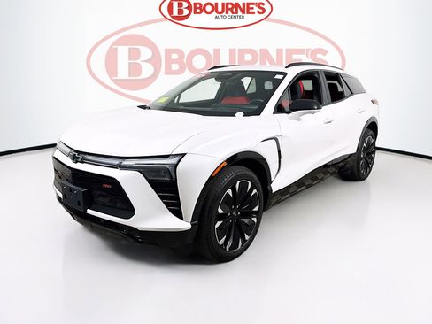 Used 2024 Chevrolet Blazer EV RS image 5