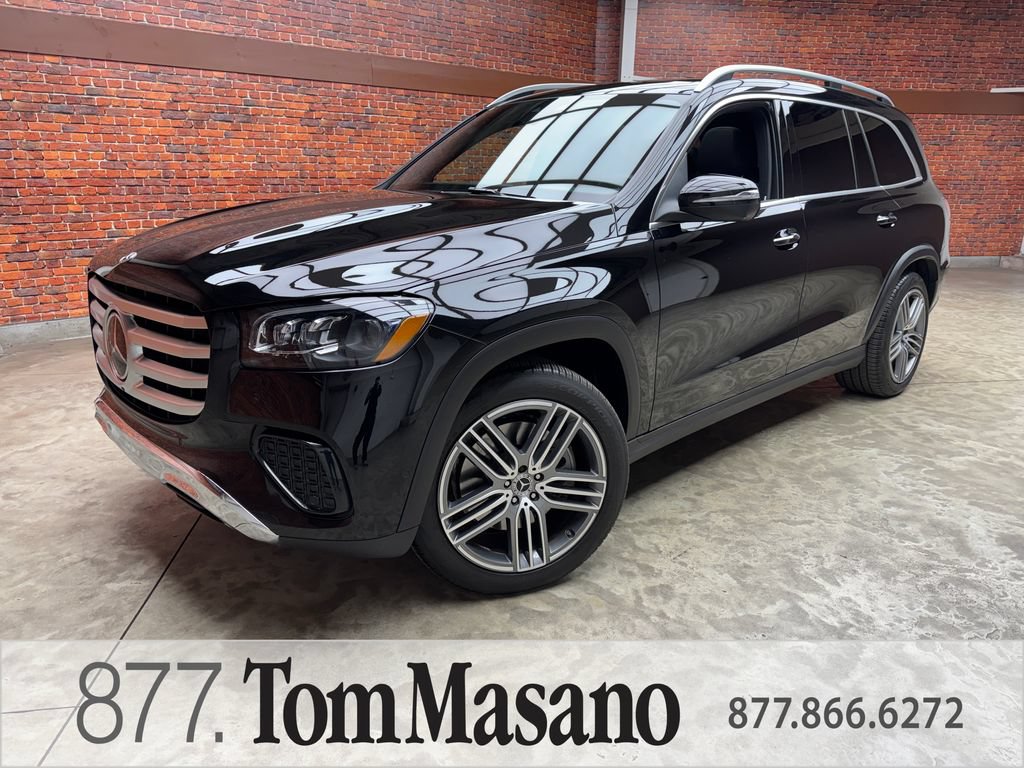Used 2025 Mercedes-Benz GLS 450 4MATIC image 1