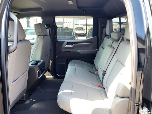 New 2026 GMC Sierra 1500 SLT w/ SLT Premium Plus Package image 42