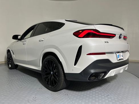 New 2026 BMW X6 M60i image 3