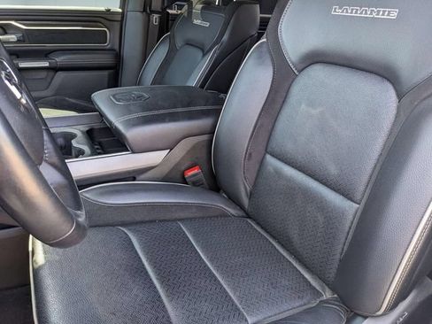 Used 2023 RAM 1500 Laramie AWD/4WD image 12
