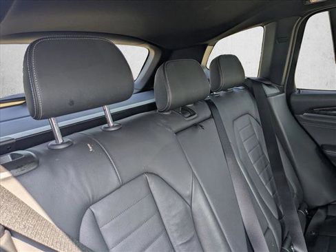 Used 2019 BMW X3 sDrive30i w/ Executive Package image 18