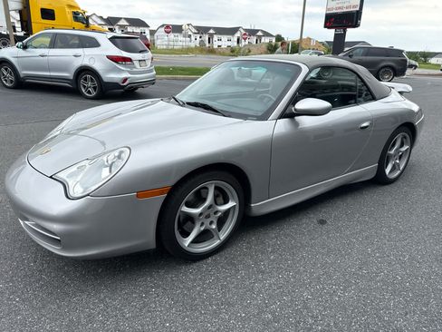 Used 2003 Porsche 911 Carrera 4 AWD/4WD image 32