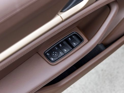 Certified 2025 Porsche Taycan AWD/4WD image 26