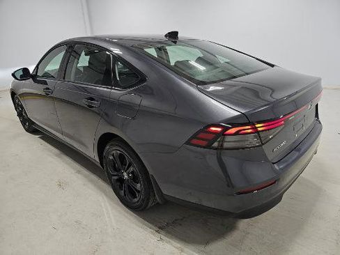 Used 2025 Honda Accord SE image 4