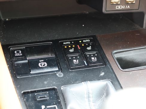 Certified 2022 Lexus RX 350 FWD w/ Premium Package image 27