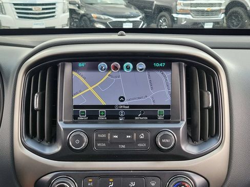 Used 2016 Chevrolet Colorado Z71 RWD image 14