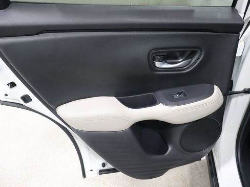 New 2026 Honda HR-V LX image 15