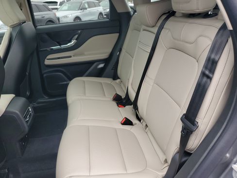 New 2026 Lincoln Corsair Premiere image 28