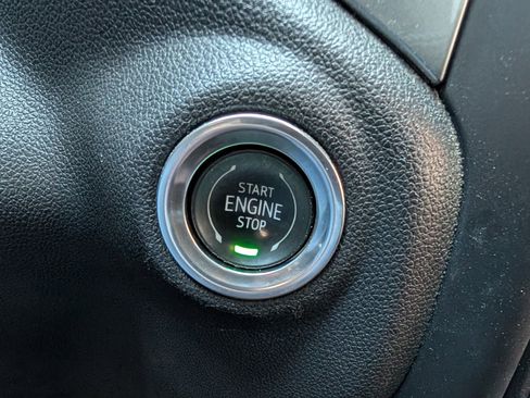 Used 2021 Chevrolet Silverado 1500 RST w/ Z71 Off-Road Package image 18