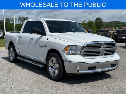 Used 2017 RAM 1500 Big Horn RWD image 5