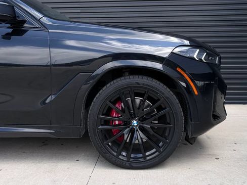 Used 2024 BMW X6 xDrive40i w/ Premium Package AWD/4WD image 11