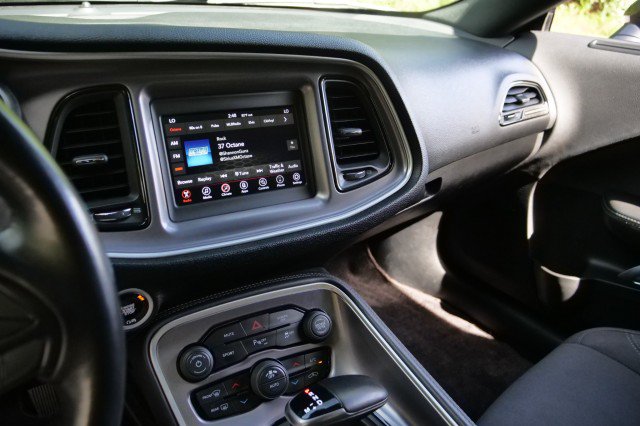 Used 2019 Dodge Challenger SXT w/ Driver Convenience Group AWD/4WD image 14