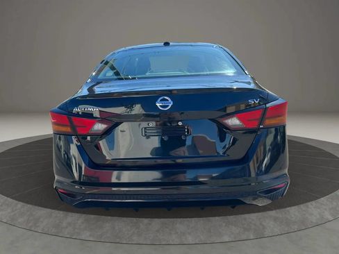 Used 2021 Nissan Altima 2.5 SV FWD image 6
