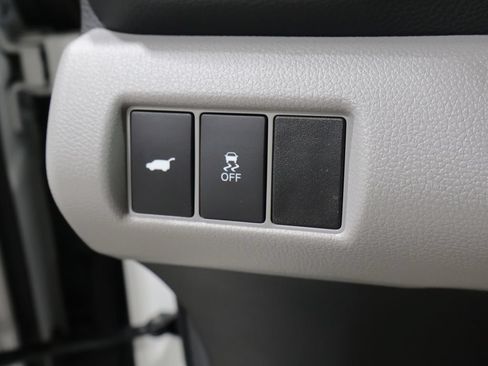 Used 2025 Honda Pilot Touring image 35