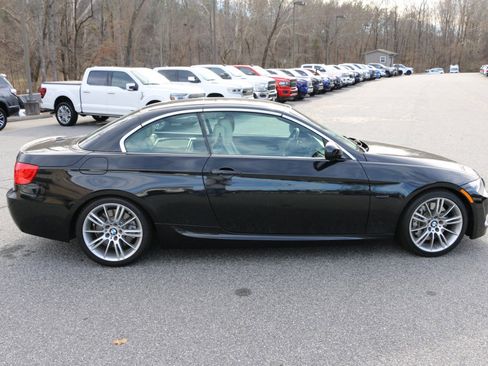 Used 2013 BMW 335i Convertible image 10