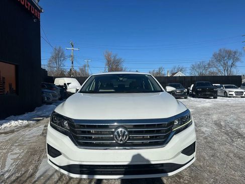 Used 2020 Volkswagen Passat 2.0T SE image 2