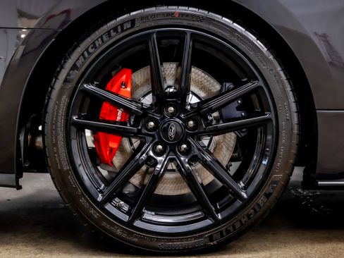 Used 2022 Ford Mustang Shelby GT500 w/ Technology Package image 37