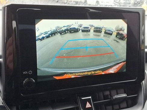 Used 2024 Toyota Corolla LE image 18