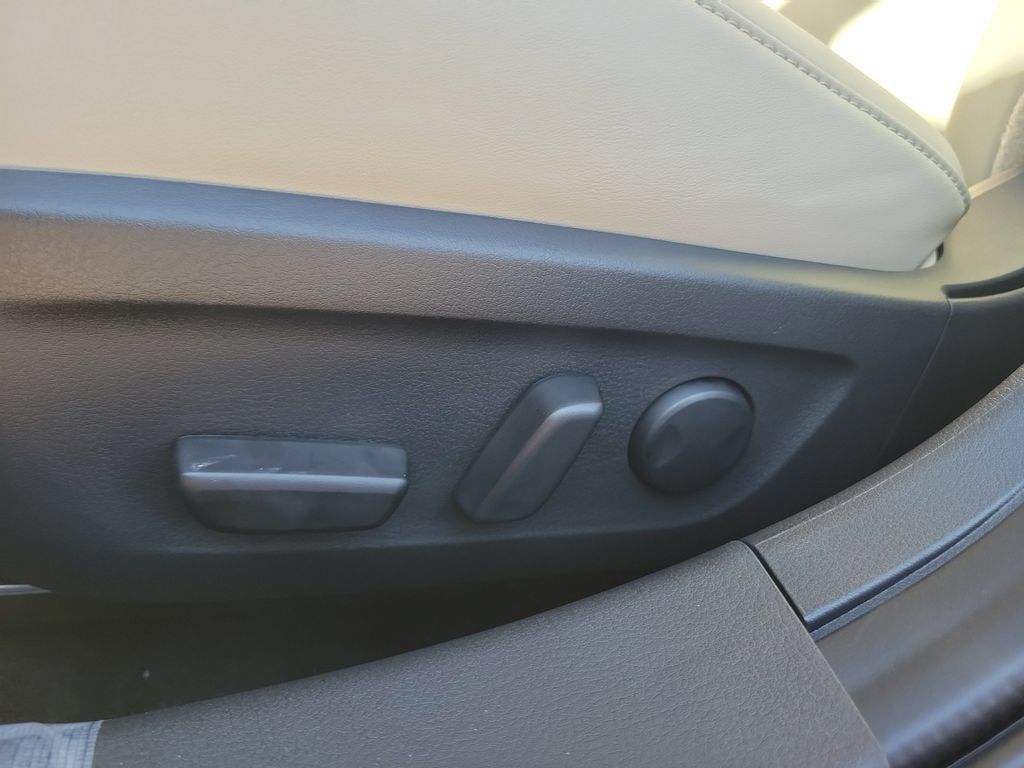 New 2026 MAZDA MAZDA3 2.5 S Sedan w/ Preferred Pkg FWD image 17