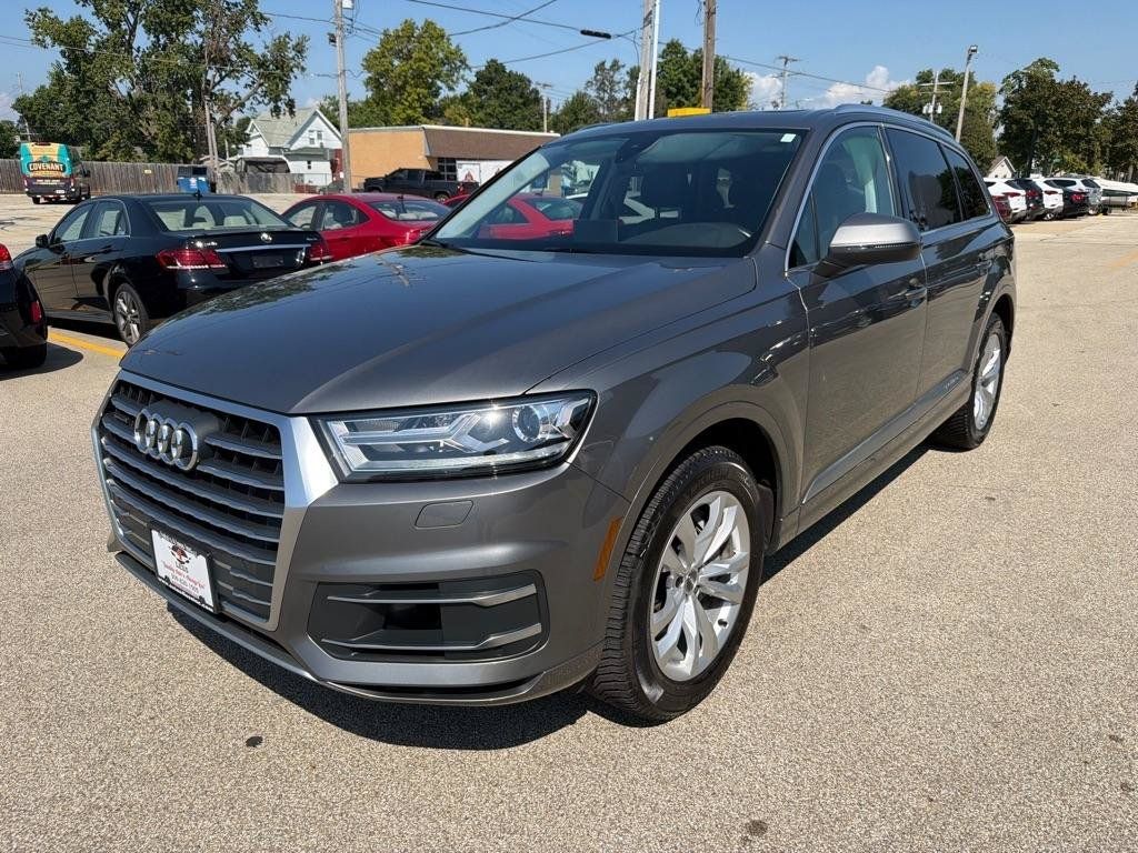 Used 2018 Audi Q7 3.0T Premium Plus AWD/4WD image 4