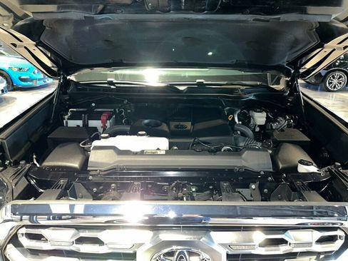 Used 2023 Toyota Tundra 1794 Edition image 9