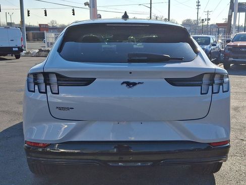 Certified 2023 Ford Mustang Mach-E Premium image 5