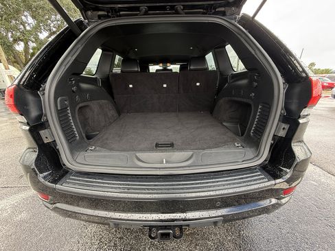 Used 2020 Jeep Grand Cherokee Altitude image 9